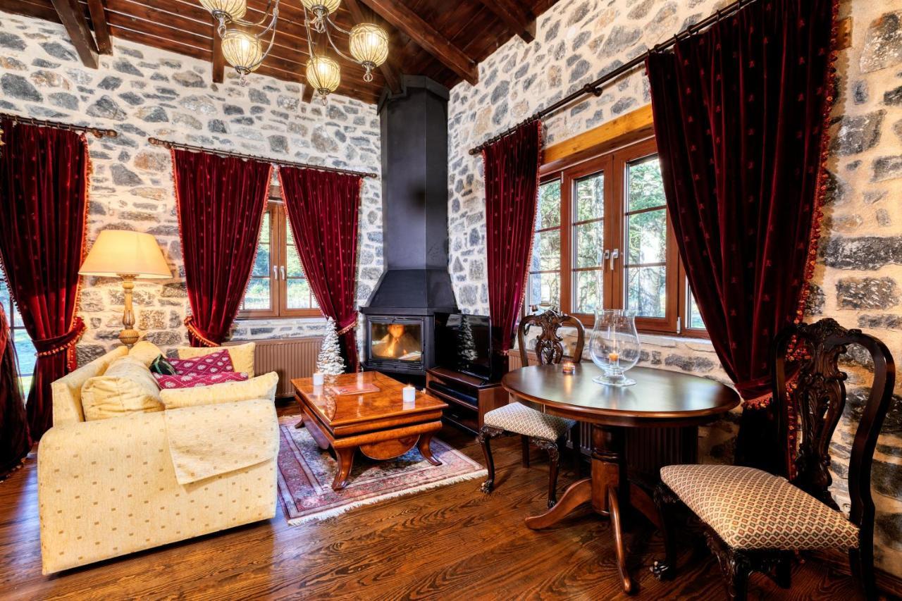 Seasons Paradise Chalet *